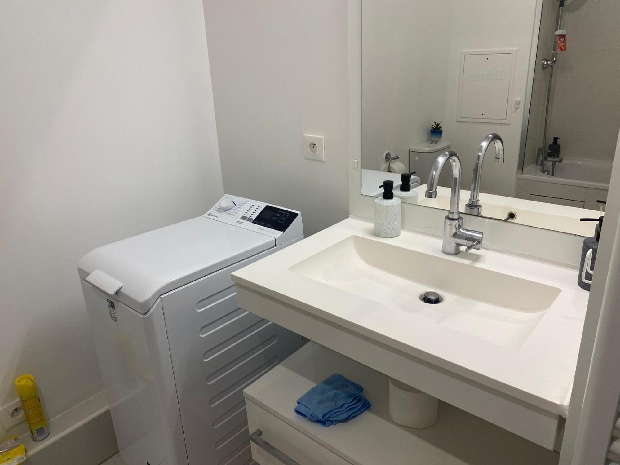 איברי-סור-סיין Appartement 80M2, Terrasse Sud, Metro 7 Direction Louvre A 8Minutes, Parking Sous-Sol, Proche Paris-Bercy מראה חיצוני תמונה