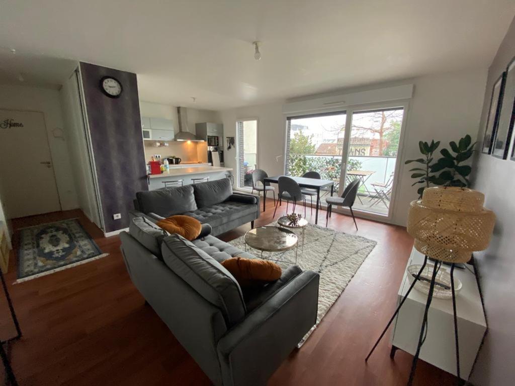 איברי-סור-סיין Appartement 80M2, Terrasse Sud, Metro 7 Direction Louvre A 8Minutes, Parking Sous-Sol, Proche Paris-Bercy מראה חיצוני תמונה